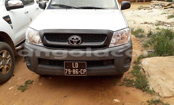 Comprar Usado Toyota Hilux Branco Carro em Luanda em Luanda Province Comprar Usado Toyota Hilux Branco Carro em Luanda em Luanda Province