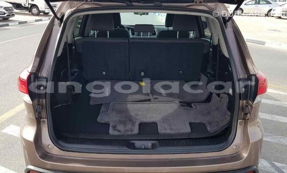 Comprar Importar Toyota Highlander Marrom Carro em Import - Dubai em Bengo Province Comprar Importar Toyota Highlander Marrom Carro em Import - Dubai em Bengo Province