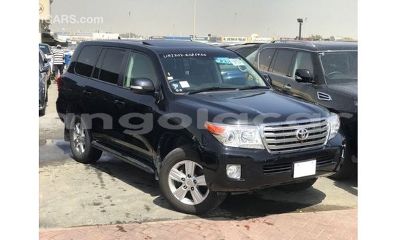 Comprar Importar Toyota Land Cruiser Preto Carro em Import - Dubai em Bengo Province Comprar Importar Toyota Land Cruiser Preto Carro em Import - Dubai em Bengo Province