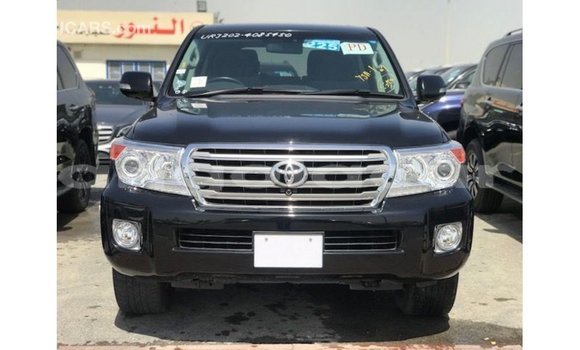 Comprar Importar Toyota Land Cruiser Preto Carro em Import - Dubai em Bengo Province Comprar Importar Toyota Land Cruiser Preto Carro em Import - Dubai em Bengo Province