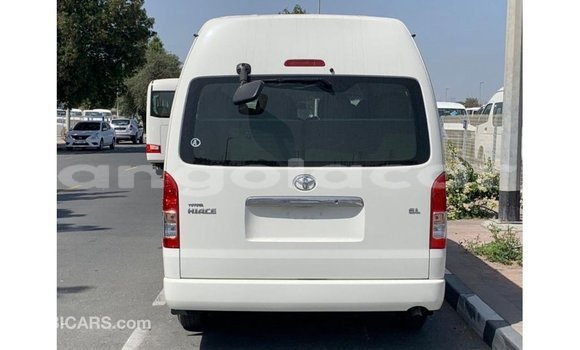 Acheter Import Voiture Toyota Hiace Blanc à Import - Dubai, Province de Bengo Acheter Import Voiture Toyota Hiace Blanc à Import - Dubai, Province de Bengo