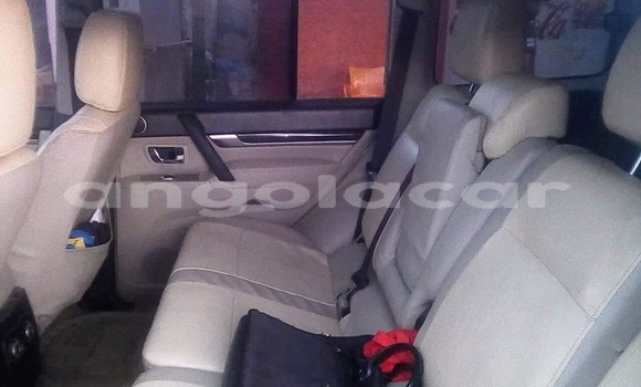 Comprar Usado Mitsubishi Pajero Prata Carro em Luanda em Luanda Province Comprar Usado Mitsubishi Pajero Prata Carro em Luanda em Luanda Province