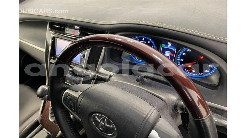 Big with watermark toyota harrier bengo province import dubai 7747