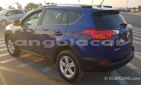 Comprar Importar Toyota RAV4 Azul Carro em Import - Dubai em Bengo Province Comprar Importar Toyota RAV4 Azul Carro em Import - Dubai em Bengo Province