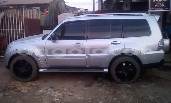 Comprar Usado Mitsubishi Pajero Prata Carro em Luanda em Luanda Province Comprar Usado Mitsubishi Pajero Prata Carro em Luanda em Luanda Province