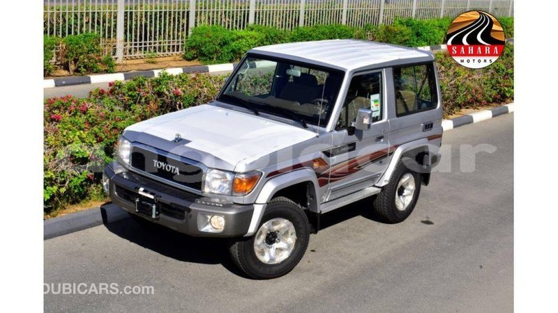 Big with watermark toyota land cruiser bengo province import dubai 7750