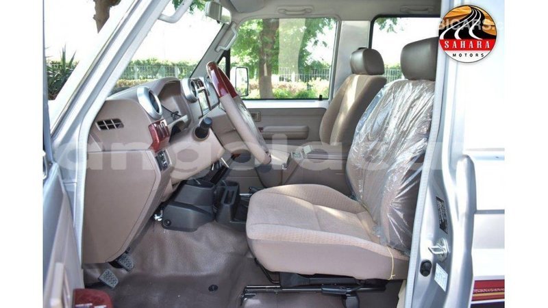 Big with watermark toyota land cruiser bengo province import dubai 7750