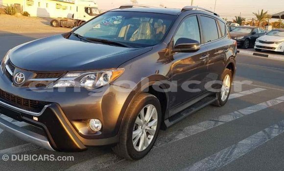 Comprar Importar Toyota RAV4 Outro Carro em Import - Dubai em Bengo Province Comprar Importar Toyota RAV4 Outro Carro em Import - Dubai em Bengo Province