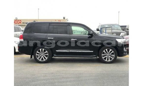 Comprar Importar Toyota Land Cruiser Preto Carro em Import - Dubai em Bengo Province Comprar Importar Toyota Land Cruiser Preto Carro em Import - Dubai em Bengo Province
