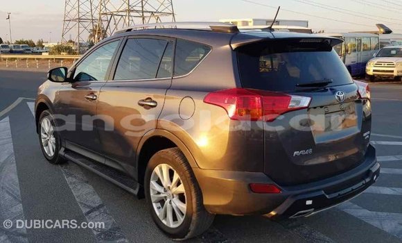 Comprar Importar Toyota RAV4 Outro Carro em Import - Dubai em Bengo Province Comprar Importar Toyota RAV4 Outro Carro em Import - Dubai em Bengo Province