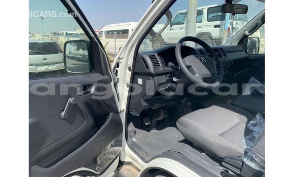 Buy Import Toyota Hiace White Car in Import - Dubai in Bengo Province Buy Import Toyota Hiace White Car in Import - Dubai in Bengo Province