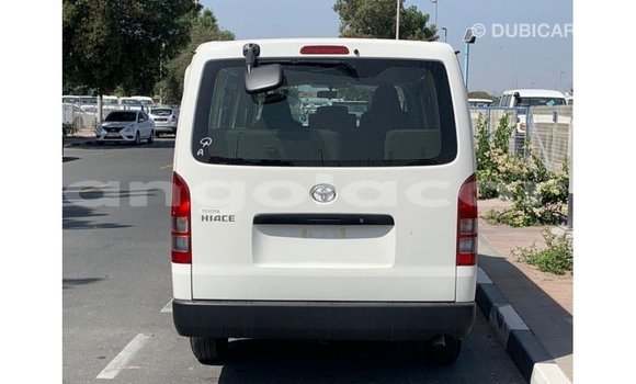 Buy Import Toyota Hiace White Car in Import - Dubai in Bengo Province Buy Import Toyota Hiace White Car in Import - Dubai in Bengo Province