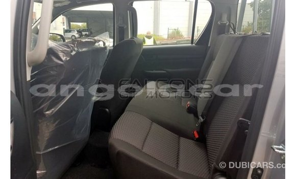 Buy Import Toyota Hilux Brown Car in Import - Dubai in Bengo Province Buy Import Toyota Hilux Brown Car in Import - Dubai in Bengo Province