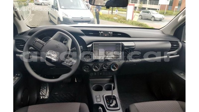 Big with watermark toyota hilux bengo province import dubai 7756