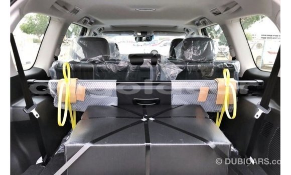 Buy Import Toyota Prado Blue Car in Import - Dubai in Bengo Province Buy Import Toyota Prado Blue Car in Import - Dubai in Bengo Province