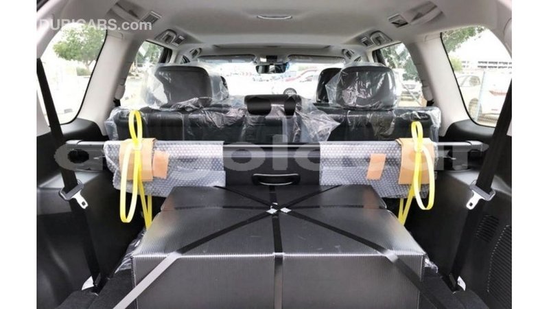 Big with watermark toyota prado bengo province import dubai 7757