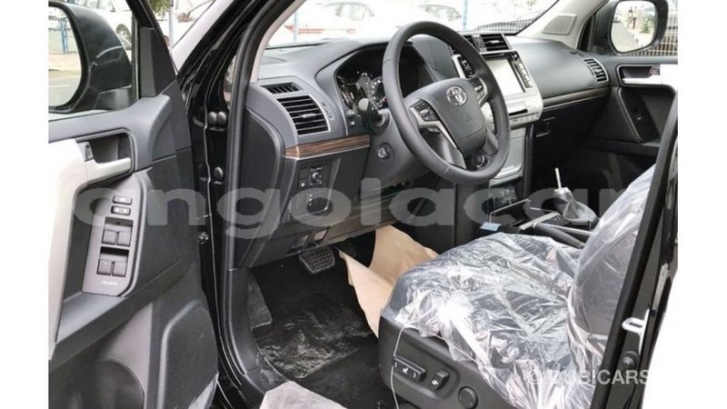 Big with watermark toyota prado bengo province import dubai 7757