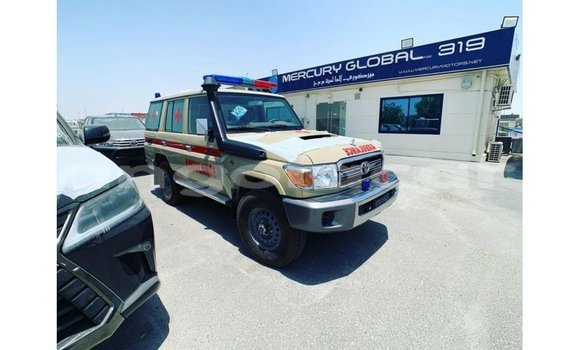 Buy Import Toyota Land Cruiser Beige Car in Import - Dubai in Bengo Province Buy Import Toyota Land Cruiser Beige Car in Import - Dubai in Bengo Province