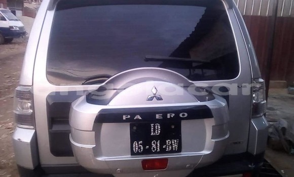 Comprar Usado Mitsubishi Pajero Prata Carro em Luanda em Luanda Province Comprar Usado Mitsubishi Pajero Prata Carro em Luanda em Luanda Province
