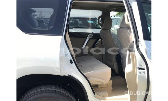 Comprar Importar Toyota Prado Branco Carro em Import - Dubai em Bengo Province Comprar Importar Toyota Prado Branco Carro em Import - Dubai em Bengo Province