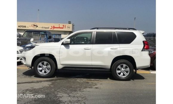 Comprar Importar Toyota Prado Branco Carro em Import - Dubai em Bengo Province Comprar Importar Toyota Prado Branco Carro em Import - Dubai em Bengo Province
