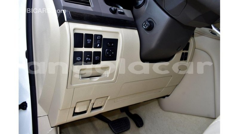 Big with watermark toyota land cruiser bengo province import dubai 7763