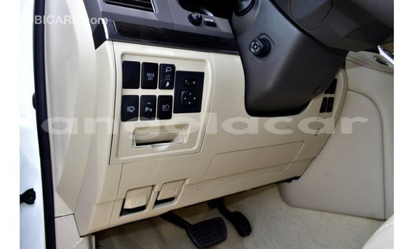 Buy Import Toyota Land Cruiser White Car in Import - Dubai in Bengo Province Buy Import Toyota Land Cruiser White Car in Import - Dubai in Bengo Province