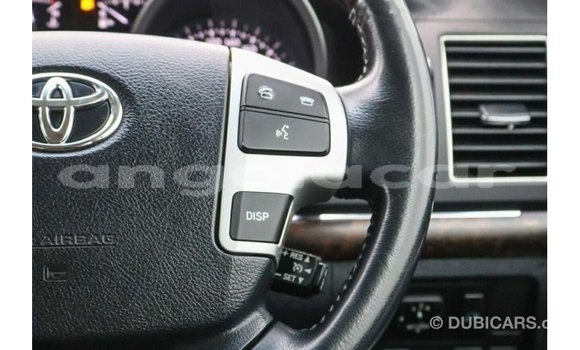 Acheter Import Voiture Toyota Land Cruiser Blanc à Import - Dubai, Province de Bengo Acheter Import Voiture Toyota Land Cruiser Blanc à Import - Dubai, Province de Bengo