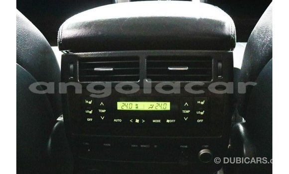 Acheter Import Voiture Toyota Land Cruiser Blanc à Import - Dubai, Province de Bengo Acheter Import Voiture Toyota Land Cruiser Blanc à Import - Dubai, Province de Bengo