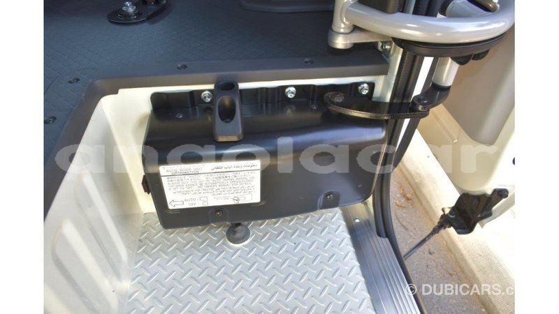 Big with watermark toyota coaster bengo province import dubai 7770