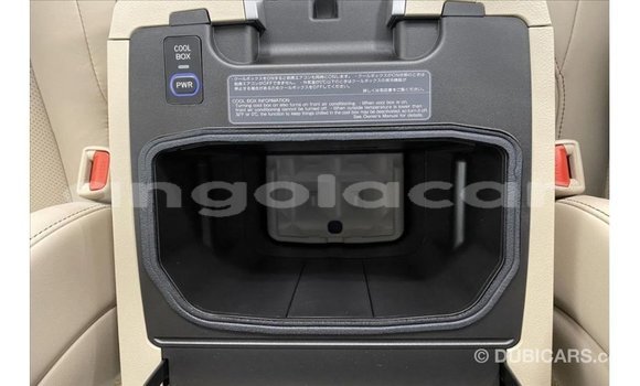 Comprar Importar Toyota Land Cruiser Branco Carro em Import - Dubai em Bengo Province Comprar Importar Toyota Land Cruiser Branco Carro em Import - Dubai em Bengo Province