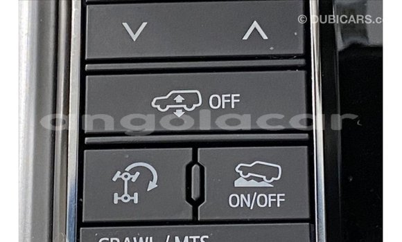 Acheter Import Voiture Toyota Land Cruiser Noir à Import - Dubai, Province de Bengo Acheter Import Voiture Toyota Land Cruiser Noir à Import - Dubai, Province de Bengo