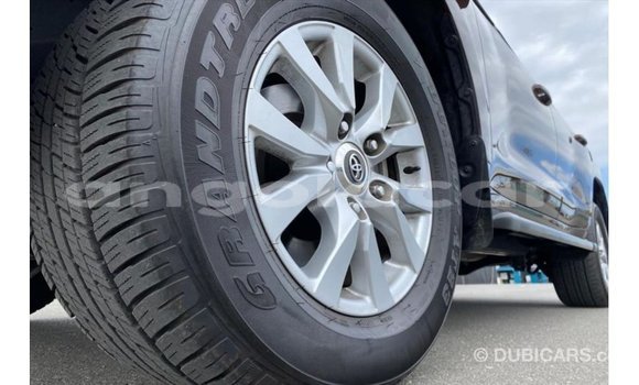 Comprar Importar Toyota Land Cruiser Vermelho Carro em Import - Dubai em Bengo Province Comprar Importar Toyota Land Cruiser Vermelho Carro em Import - Dubai em Bengo Province