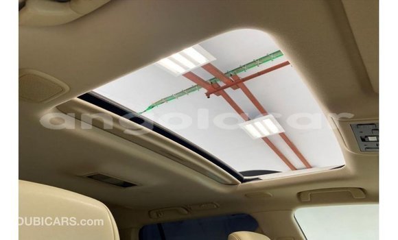 Acheter Import Voiture Toyota Land Cruiser Blanc à Import - Dubai, Province de Bengo Acheter Import Voiture Toyota Land Cruiser Blanc à Import - Dubai, Province de Bengo