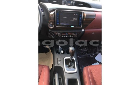 Comprar Importar Toyota Hilux Branco Carro em Import - Dubai em Bengo Province Comprar Importar Toyota Hilux Branco Carro em Import - Dubai em Bengo Province