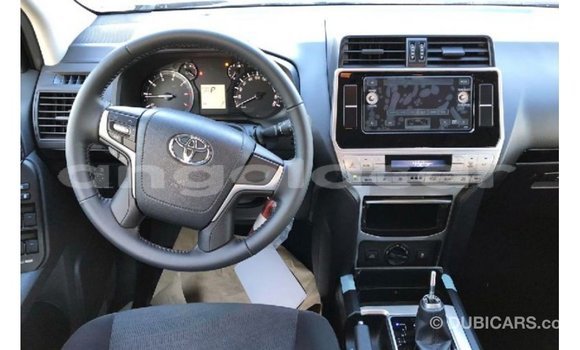 Acheter Import Voiture Toyota Prado Noir à Import - Dubai, Province de Bengo Acheter Import Voiture Toyota Prado Noir à Import - Dubai, Province de Bengo