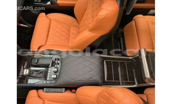 Comprar Importar Lexus LX Outro Carro em Import - Dubai em Bengo Province Comprar Importar Lexus LX Outro Carro em Import - Dubai em Bengo Province
