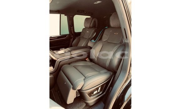 Comprar Importar Lexus LX Preto Carro em Import - Dubai em Bengo Province Comprar Importar Lexus LX Preto Carro em Import - Dubai em Bengo Province