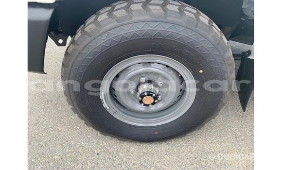 Buy Import Toyota Land Cruiser White Car in Import - Dubai in Bengo Province Buy Import Toyota Land Cruiser White Car in Import - Dubai in Bengo Province