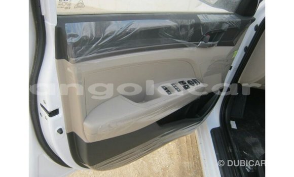 Comprar Importar Hyundai Elantra Branco Carro em Import - Dubai em Bengo Province Comprar Importar Hyundai Elantra Branco Carro em Import - Dubai em Bengo Province