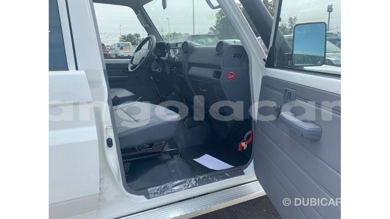 Big with watermark toyota land cruiser bengo province import dubai 7796