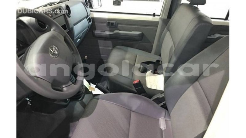 Big with watermark toyota land cruiser bengo province import dubai 7798
