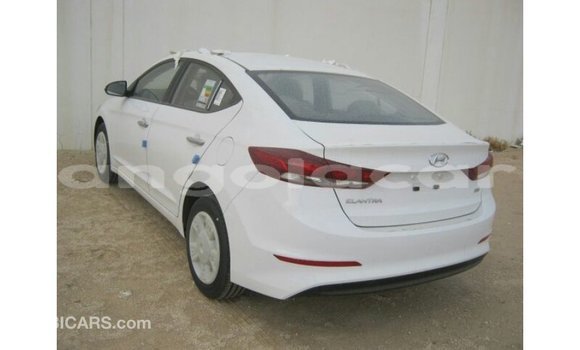 Comprar Importar Hyundai Elantra Branco Carro em Import - Dubai em Bengo Province Comprar Importar Hyundai Elantra Branco Carro em Import - Dubai em Bengo Province