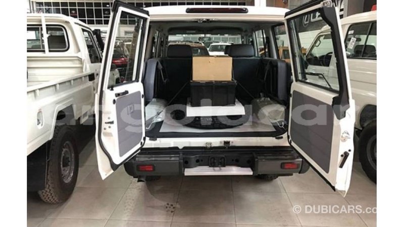 Big with watermark toyota land cruiser bengo province import dubai 7798