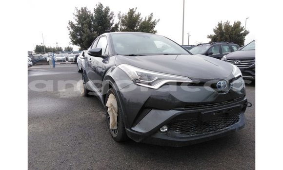 Comprar Importar Toyota C-HR Outro Carro em Import - Dubai em Bengo Province Comprar Importar Toyota C-HR Outro Carro em Import - Dubai em Bengo Province