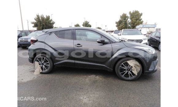 Comprar Importar Toyota C-HR Outro Carro em Import - Dubai em Bengo Province Comprar Importar Toyota C-HR Outro Carro em Import - Dubai em Bengo Province