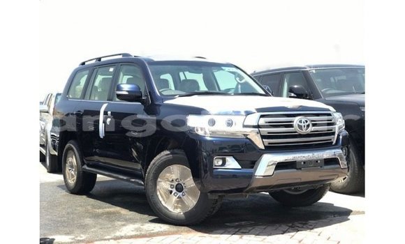 Comprar Importar Toyota Land Cruiser Azul Carro em Import - Dubai em Bengo Province Comprar Importar Toyota Land Cruiser Azul Carro em Import - Dubai em Bengo Province