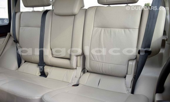Comprar Importar Mitsubishi Pajero Preto Carro em Import - Dubai em Bengo Province Comprar Importar Mitsubishi Pajero Preto Carro em Import - Dubai em Bengo Province