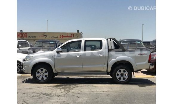 Buy Import Toyota Hilux Other Car in Import - Dubai in Bengo Province Buy Import Toyota Hilux Other Car in Import - Dubai in Bengo Province