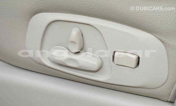 Comprar Importar Mitsubishi Pajero Preto Carro em Import - Dubai em Bengo Province Comprar Importar Mitsubishi Pajero Preto Carro em Import - Dubai em Bengo Province